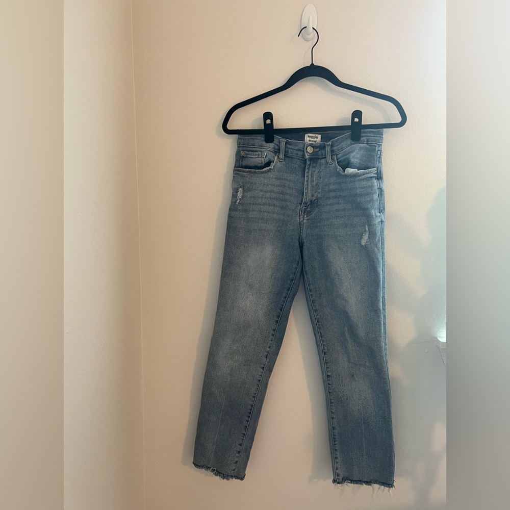 Kenzie Slim Straight Jeans size 4